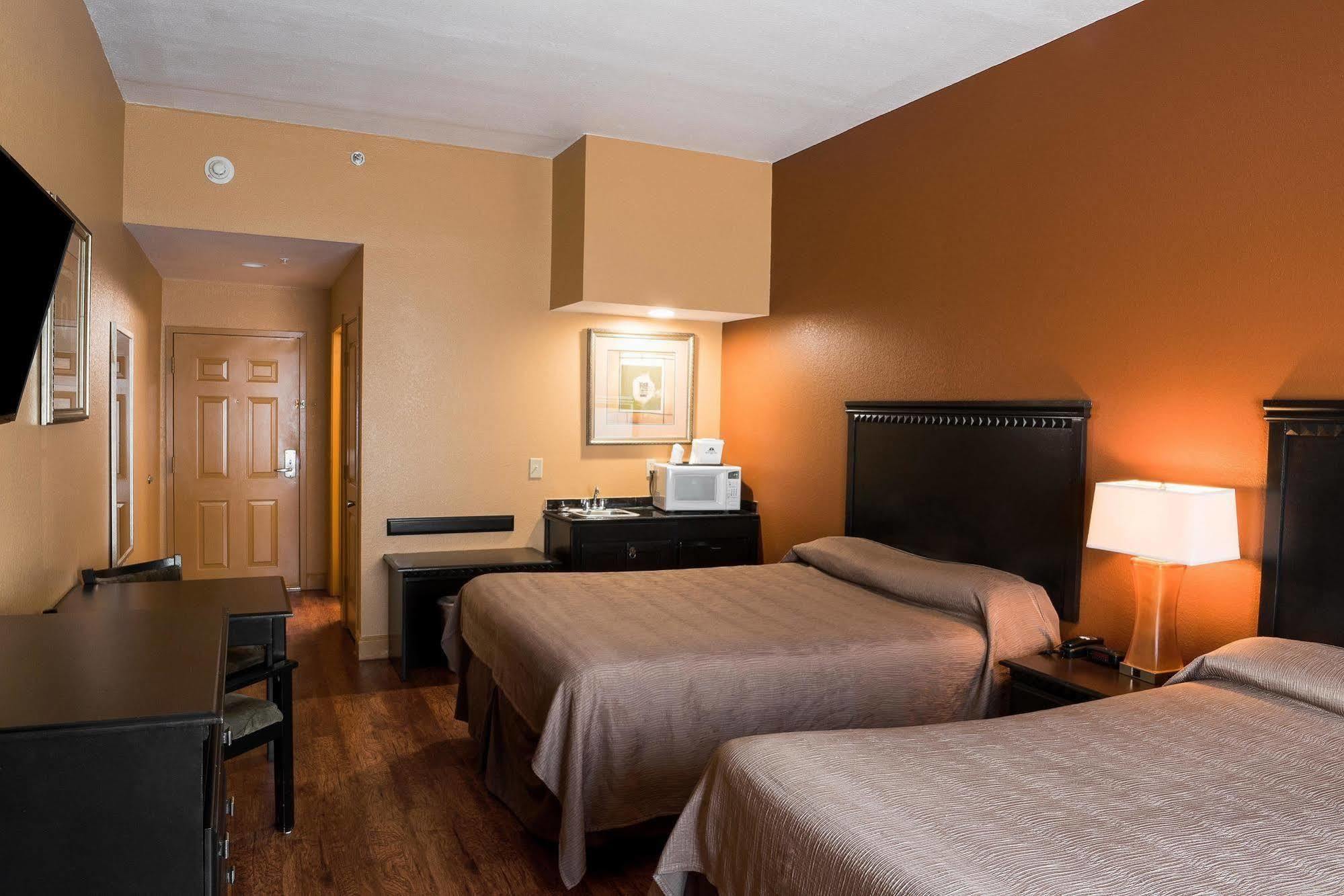 Americas Best Value Inn & Suites-Гриффин Экстерьер фото