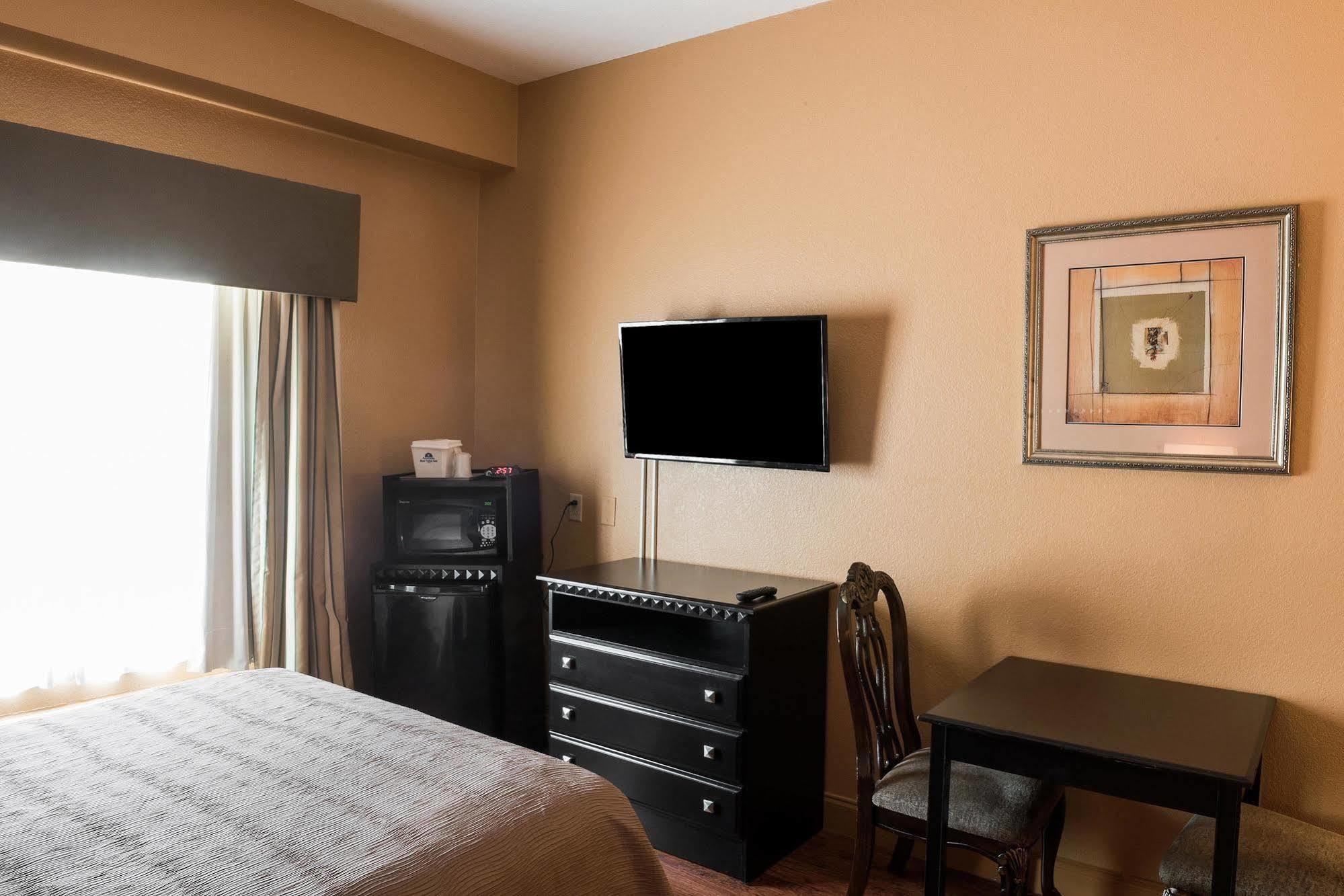 Americas Best Value Inn & Suites-Гриффин Экстерьер фото