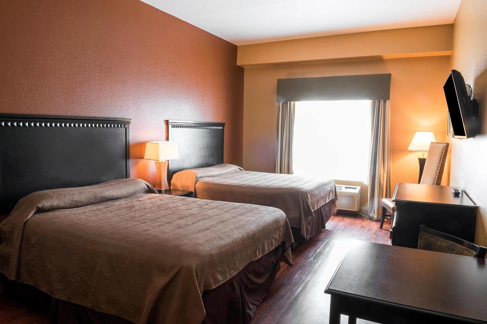 Americas Best Value Inn & Suites-Гриффин Экстерьер фото