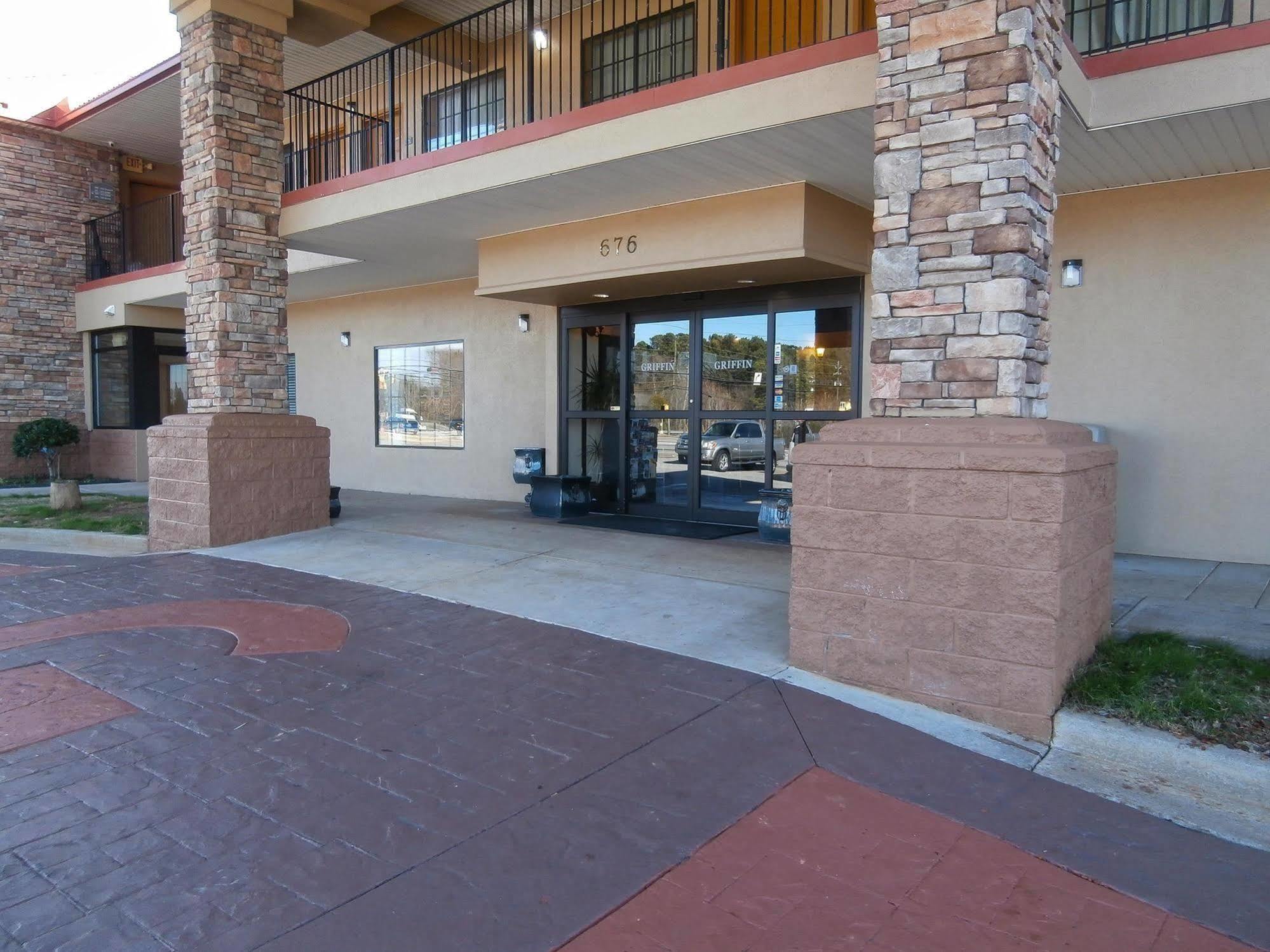Americas Best Value Inn & Suites-Гриффин Экстерьер фото